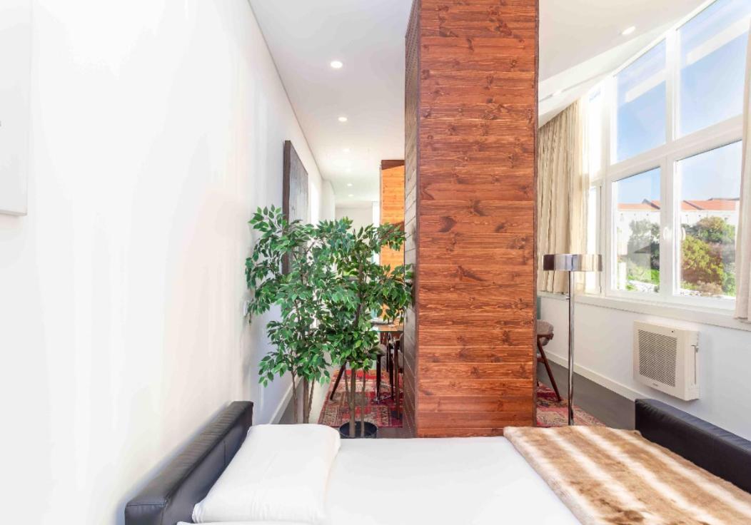 Ola - Panoramic Luxury Graca Iii Apartment
